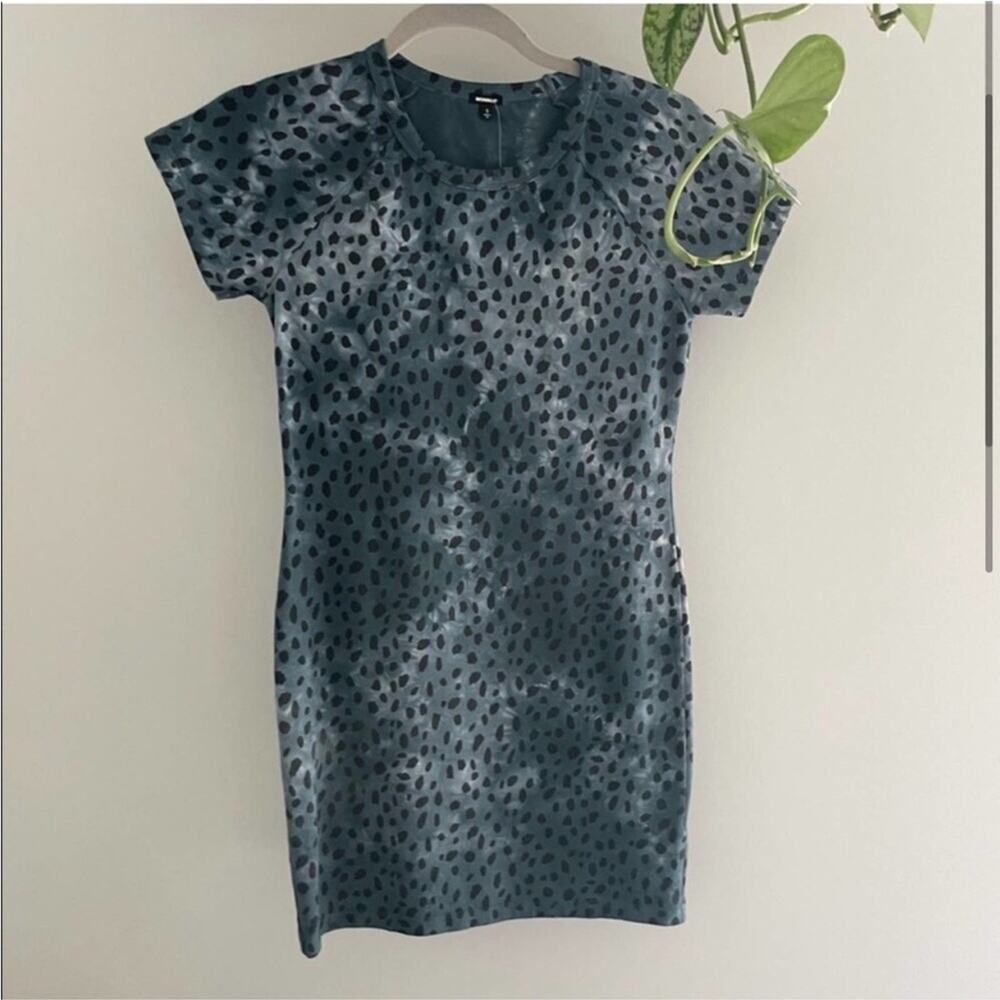 NWT MONROW Cheetah Cap Sleeve Tee Dress - Picture 2 of 5
